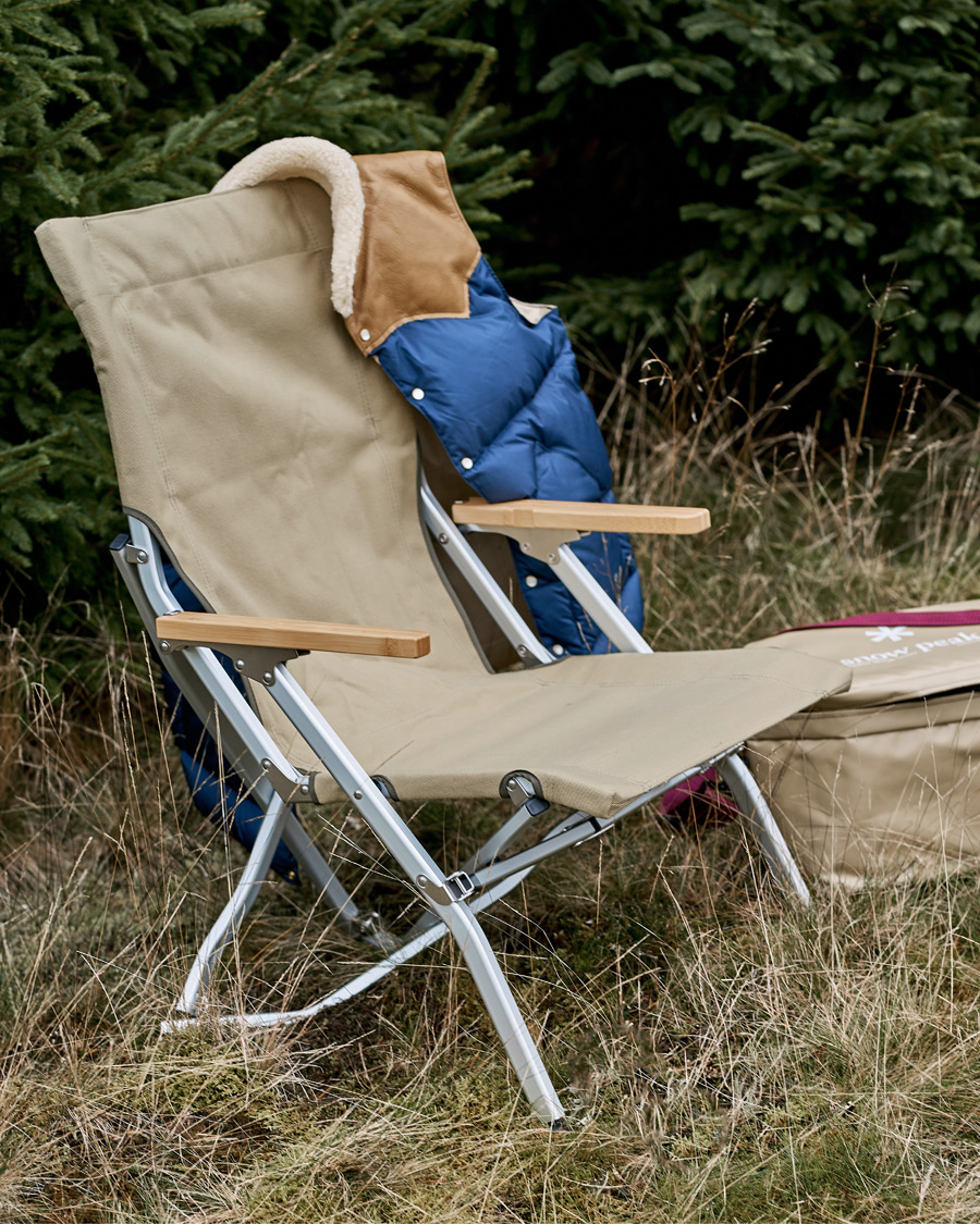 Men | Camping gear | Snow Peak | Low Beach Chair Khaki
