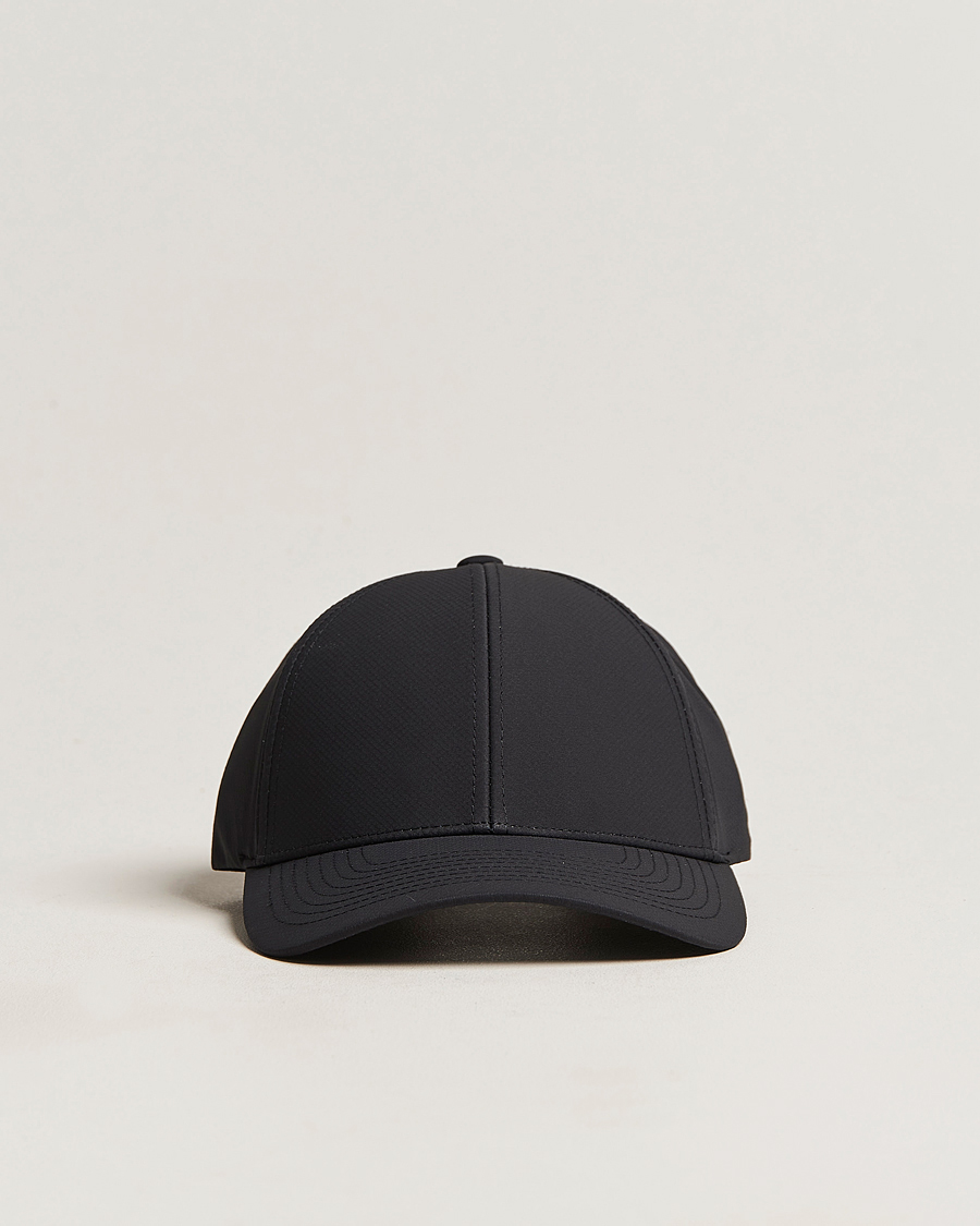 Men | Hats & Caps | Varsity Headwear | Active Tech Cap Black