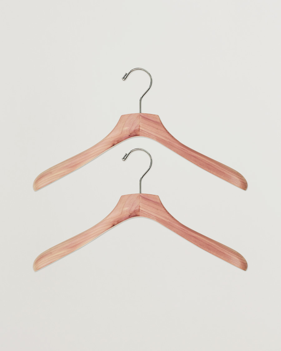 Men | Care with Carl 2-Pack Cedar Wood Jacket Hanger | Care with Carl | 2-Pack Cedar Wood Jacket Hanger