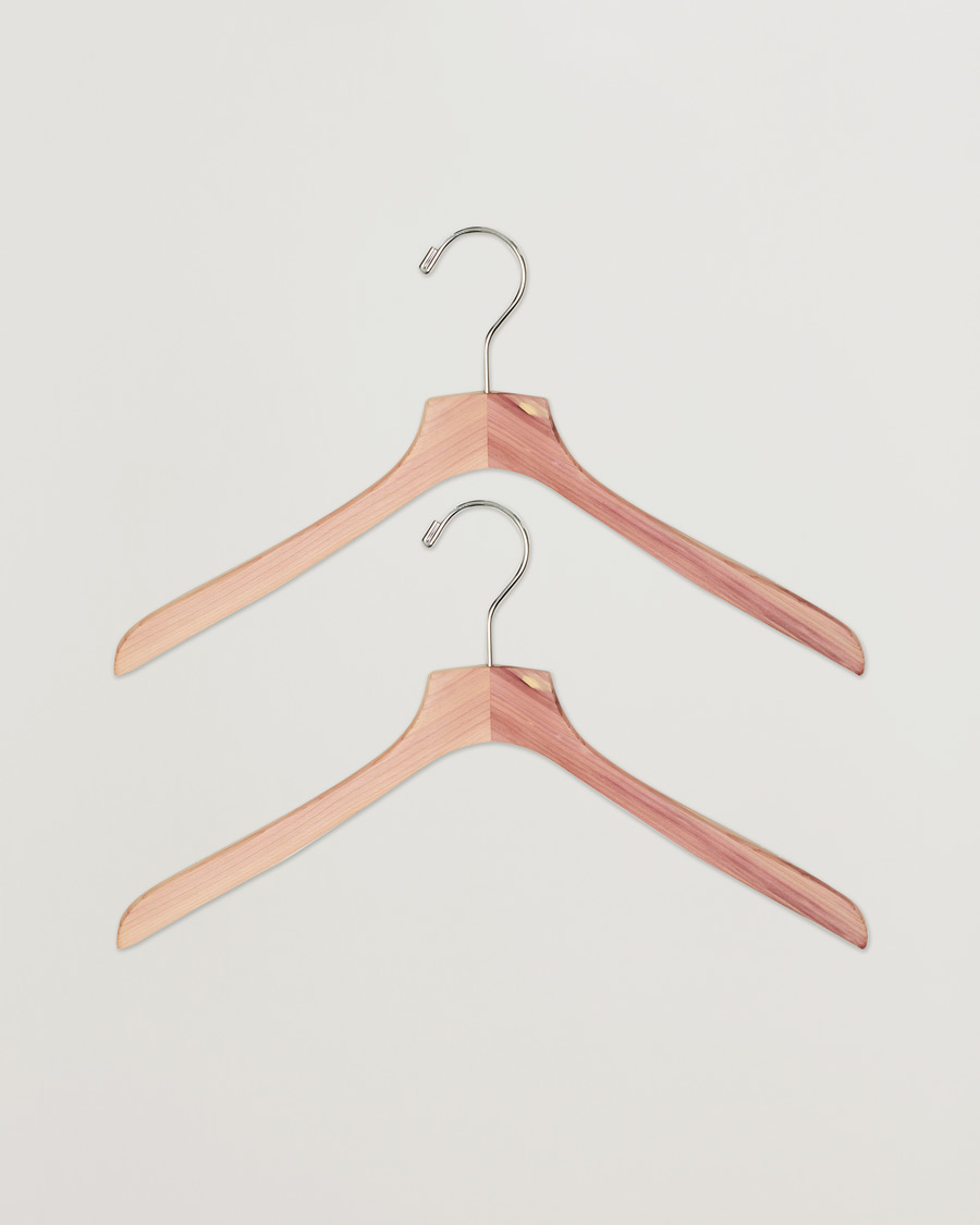 Men | Care with Carl 2-Pack Cedar Wood Shirt Hanger | Care with Carl | 2-Pack Cedar Wood Shirt Hanger