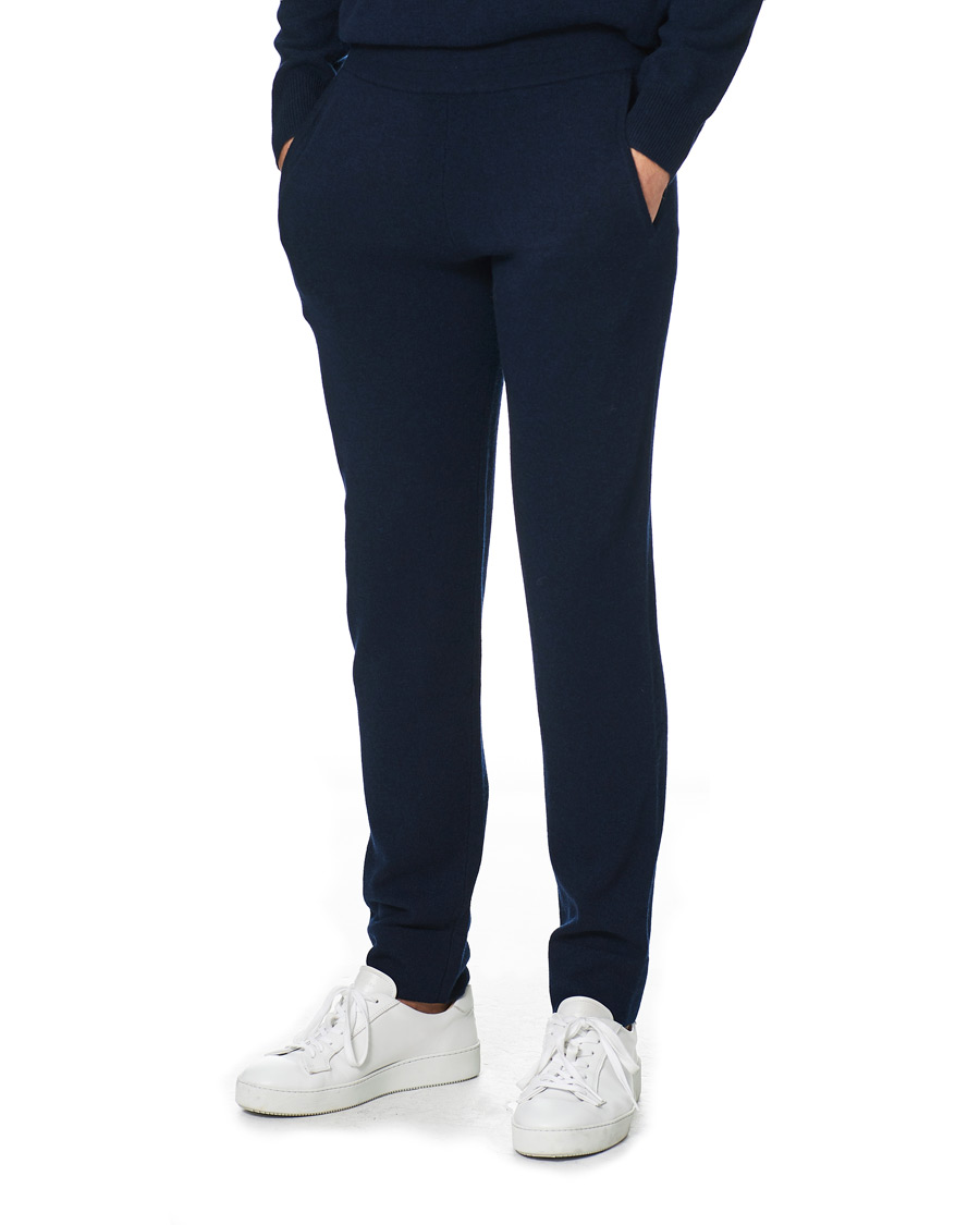 Men | Trousers | People's Republic of Cashmere | Cashmere Sweatpants Navy