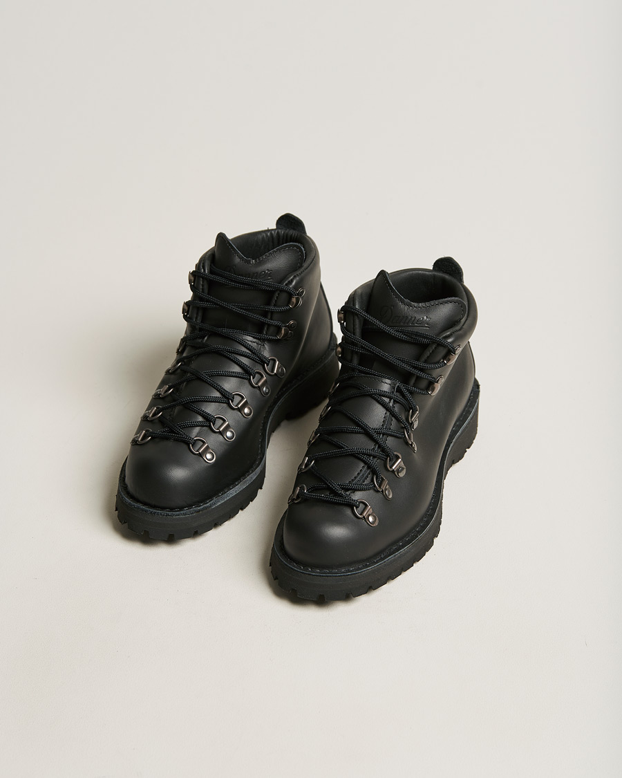 Men | Boots | Danner | Mountain Light GORE-TEX Boot Black
