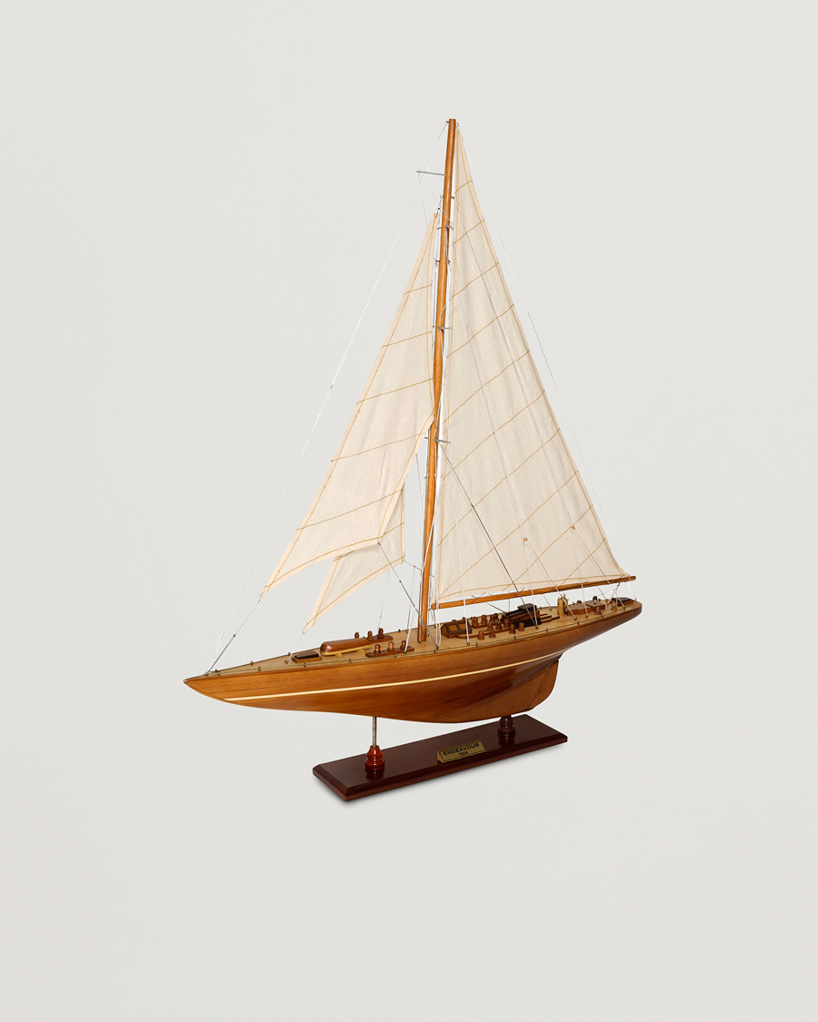 Men | Christmas Gifts | Authentic Models | Endeavour Yacht Classic Wood