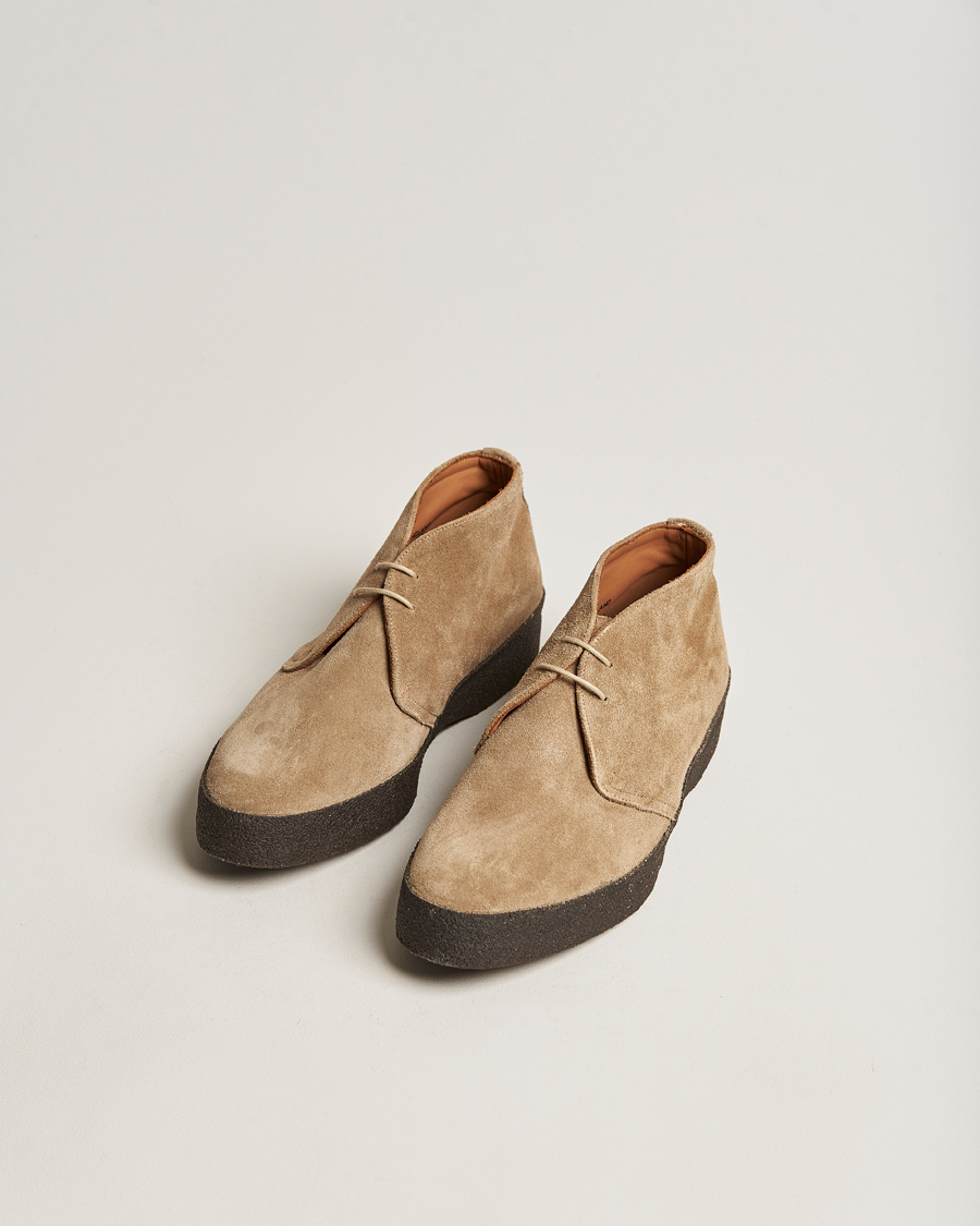 Men | Handmade Shoes | Sanders | Joel Chukka Boot Dirty Buck Suede