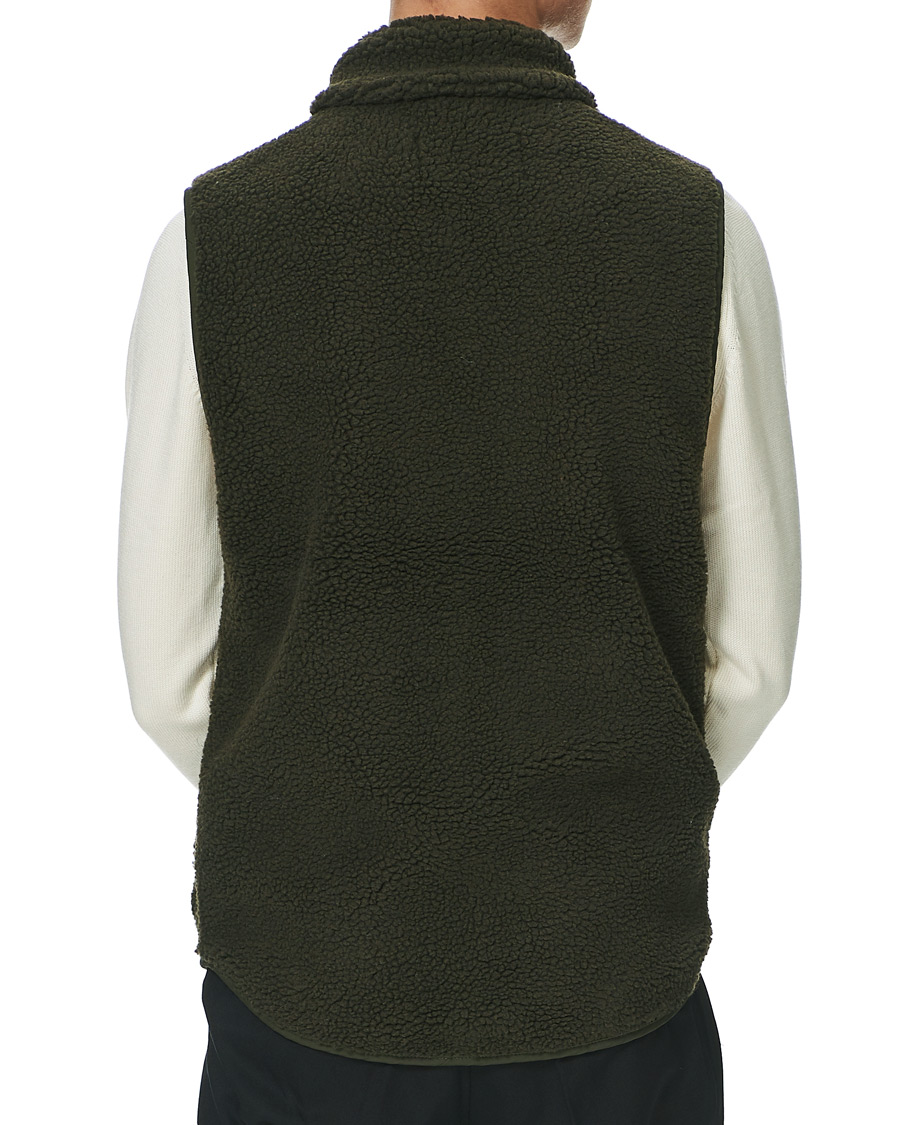 Men | Sweaters & Knitwear | A Day's March | Arvån Recycled Fleece Vest Olive