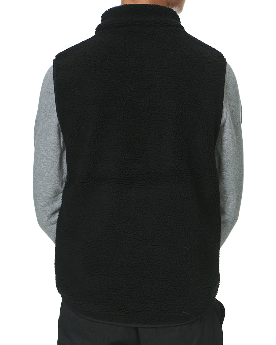 Men | Sweaters & Knitwear | A Day's March | Arvån Recycled Fleece Vest Black