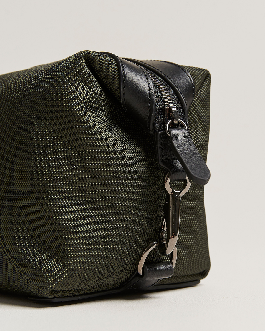 Men | Mismo M/S Nylon Washbag Skagerrak/Black | Mismo | M/S Nylon Washbag Skagerrak/Black