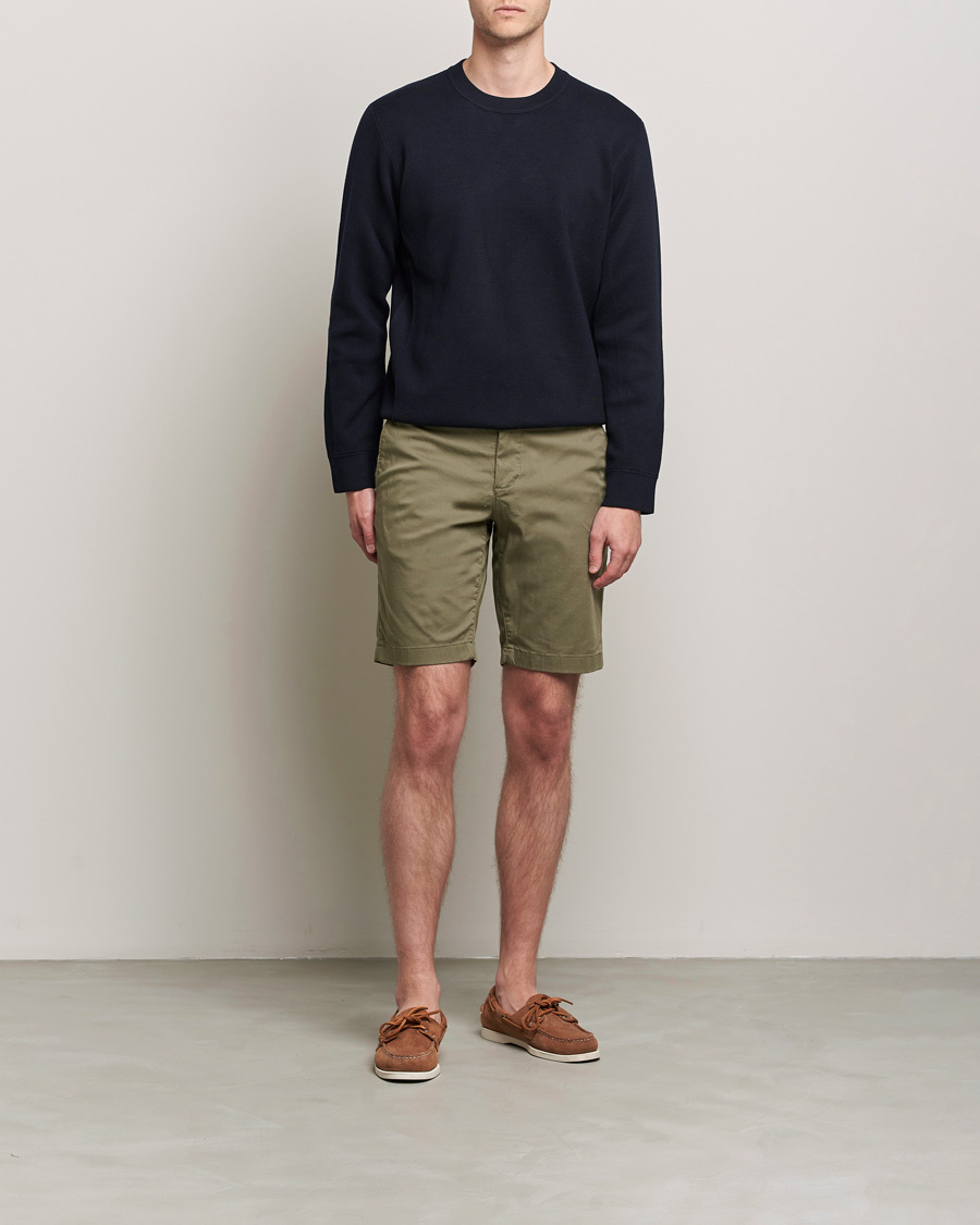 Lacoste Slim Fit Stretch Cotton Bermuda Shorts Tank at
