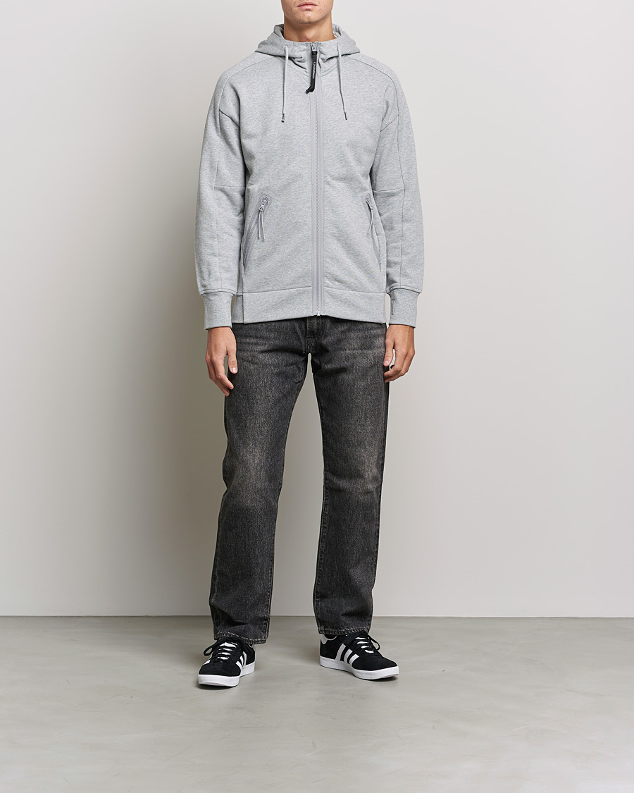 Men | Sweaters & Knitwear | C.P. Company | Diagonal Raised Fleece Full Zip Goggle Hoodie Grey