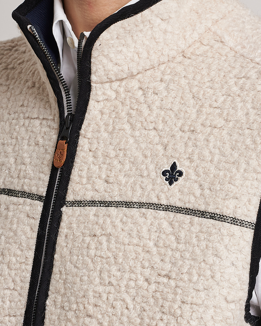 Men | Gilets | Morris | Whitfield Pile Vest White