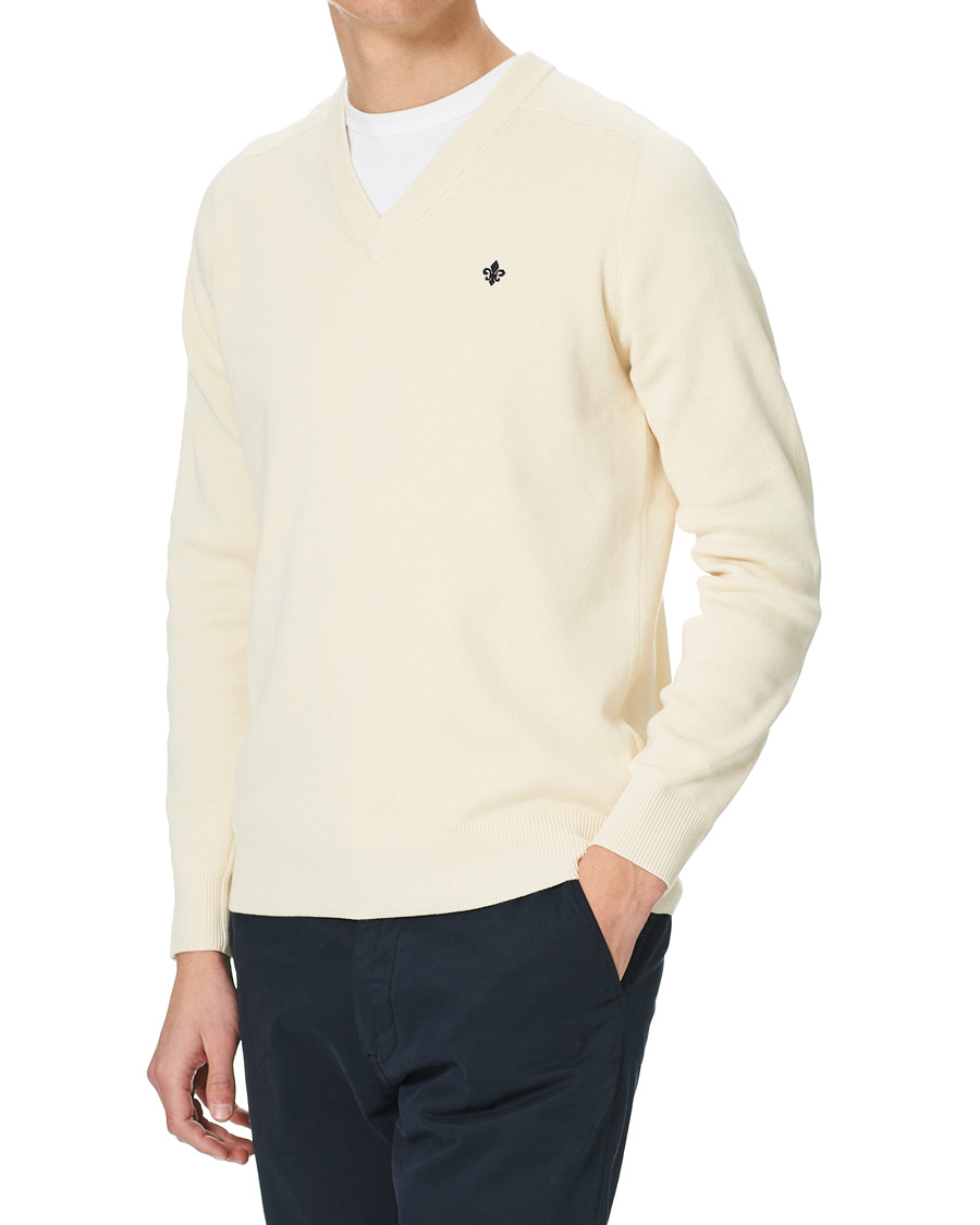 Men | Sweaters & Knitwear | Morris | Hilyard Knitted V-Neck Sweater Off White
