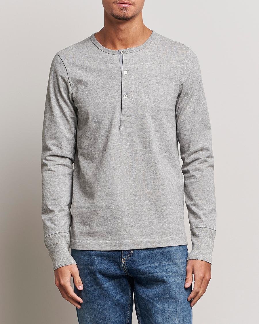 Men | Long Sleeve T-shirts | Merz b. Schwanen | Classic Organic Cotton Henley Sweater Grey Mel