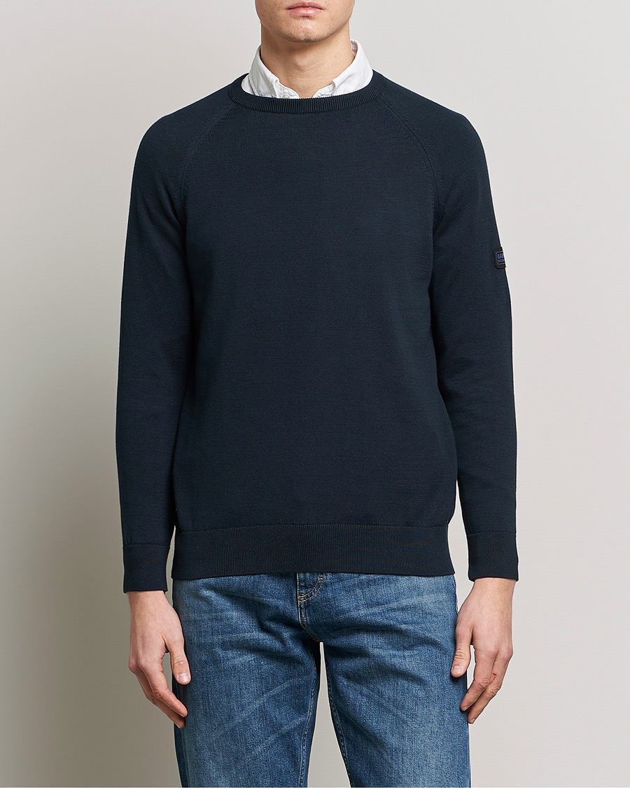 Mies | Puserot | Barbour International | Cotton Crew Knit Navy