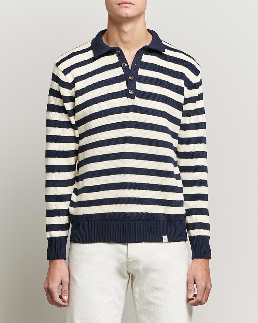 Men | Sweaters & Knitwear | Peregrine | Richmond Knitted Rugby Shirt Navy/White