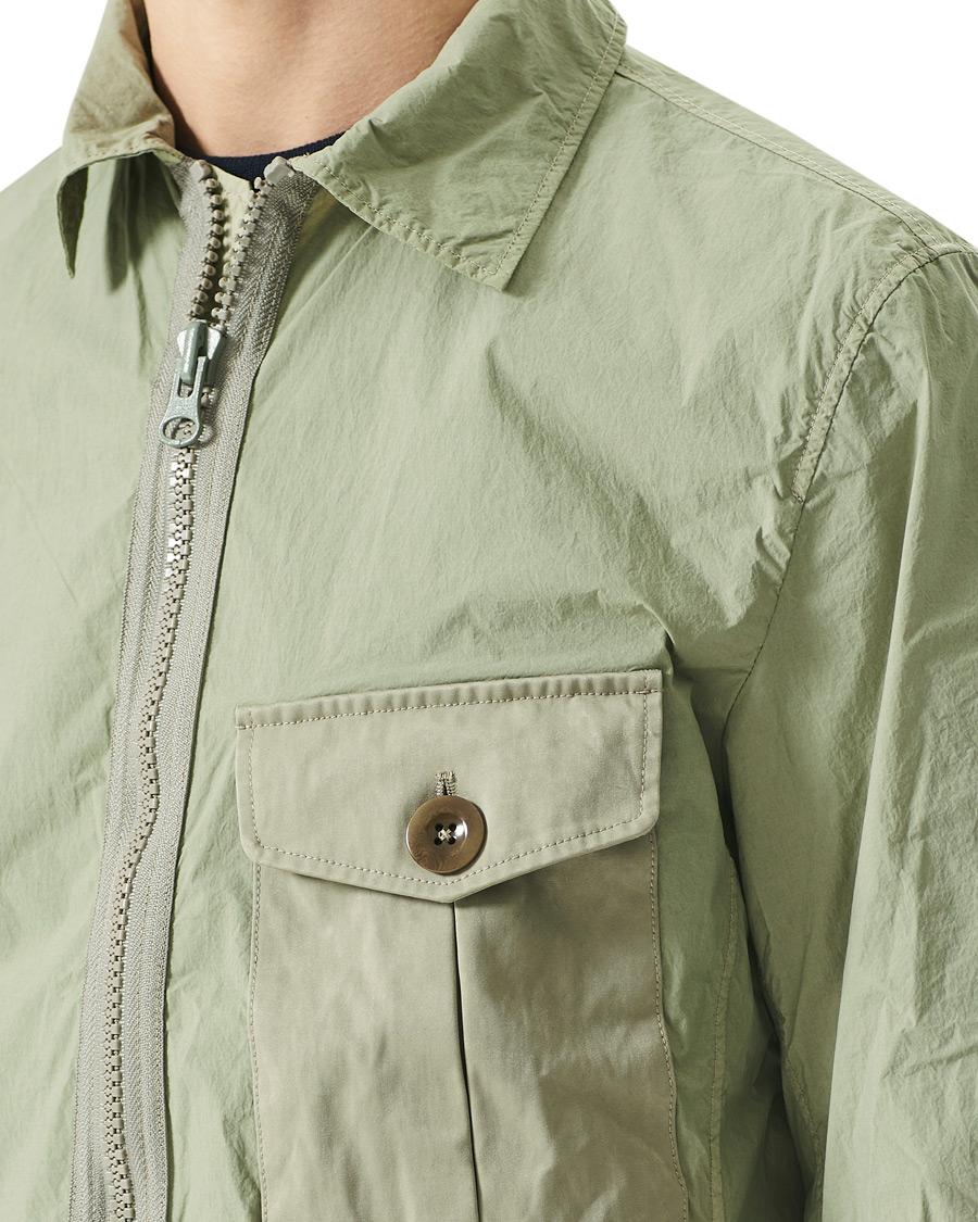 Men | Coats & Jackets | Ten c | Garment Dyed Nylon Shirt Jacket Light Green