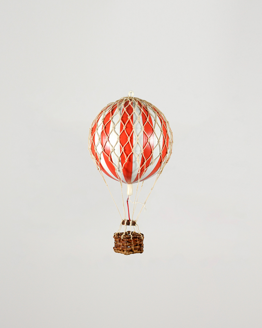 Men | Lifestyle | Authentic Models | Floating In The Skies Balloon Red/White