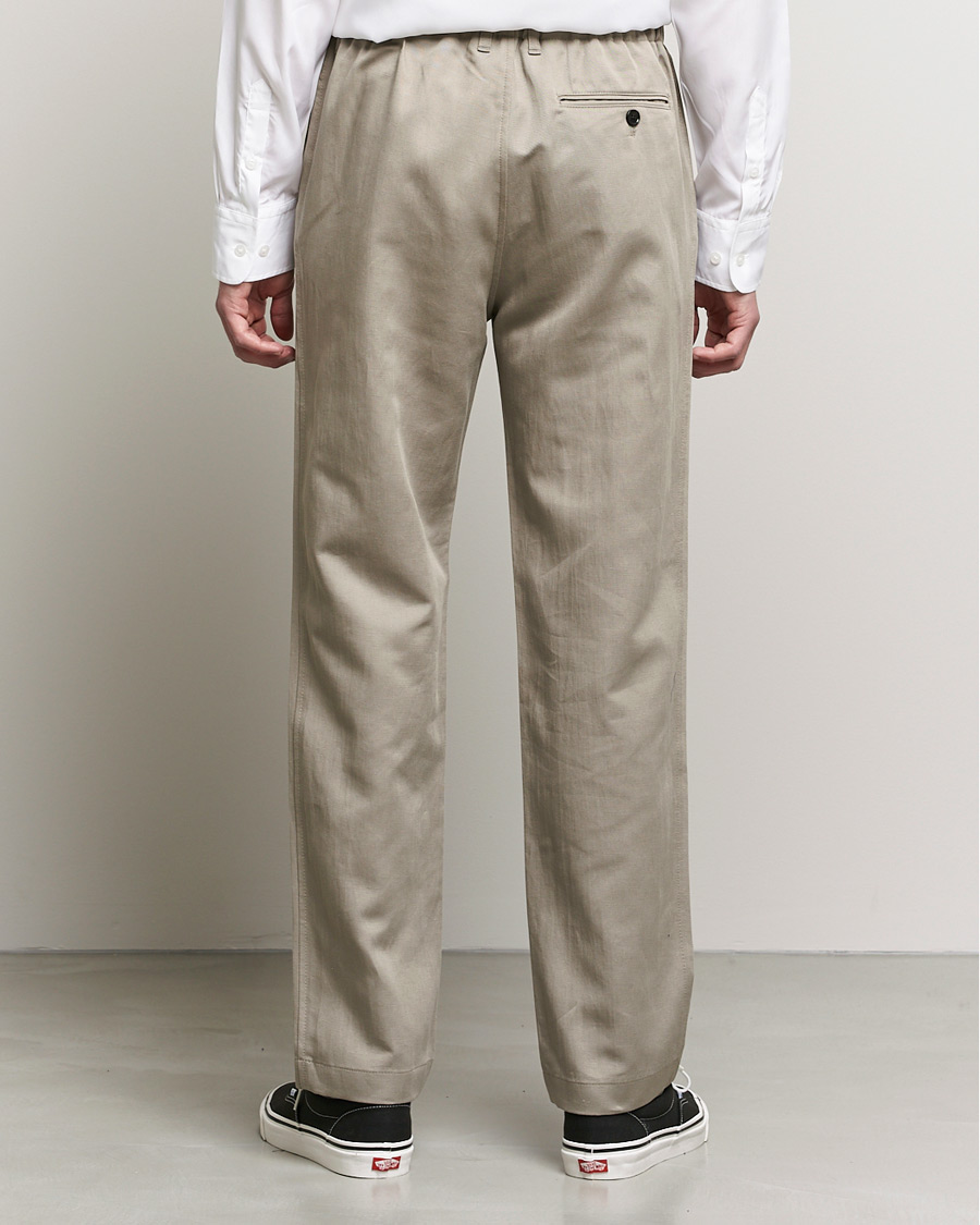 Men | Trousers | Filippa K | Odin Linen Trouser Light Taupe