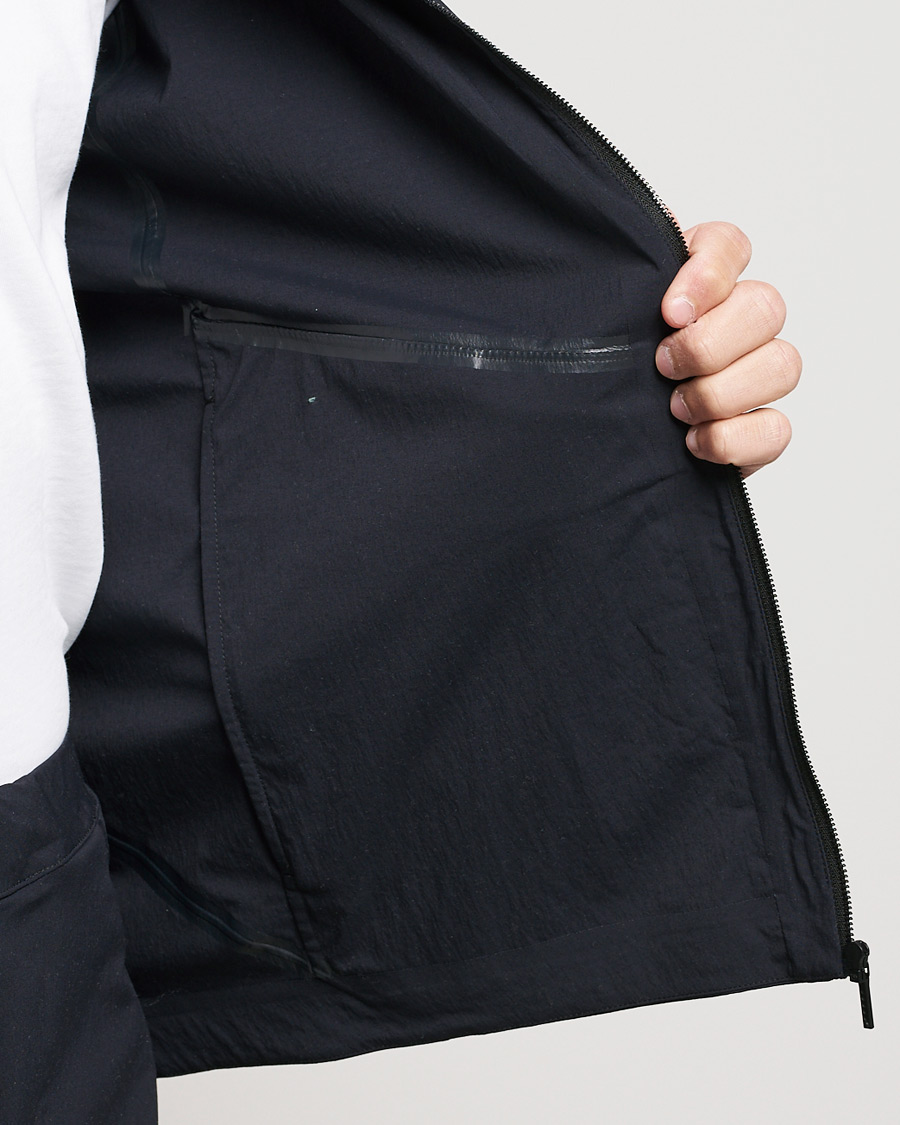 Men | Coats & Jackets | Arc'teryx Veilance | Spere LT Recycled Terratex Jacket Black