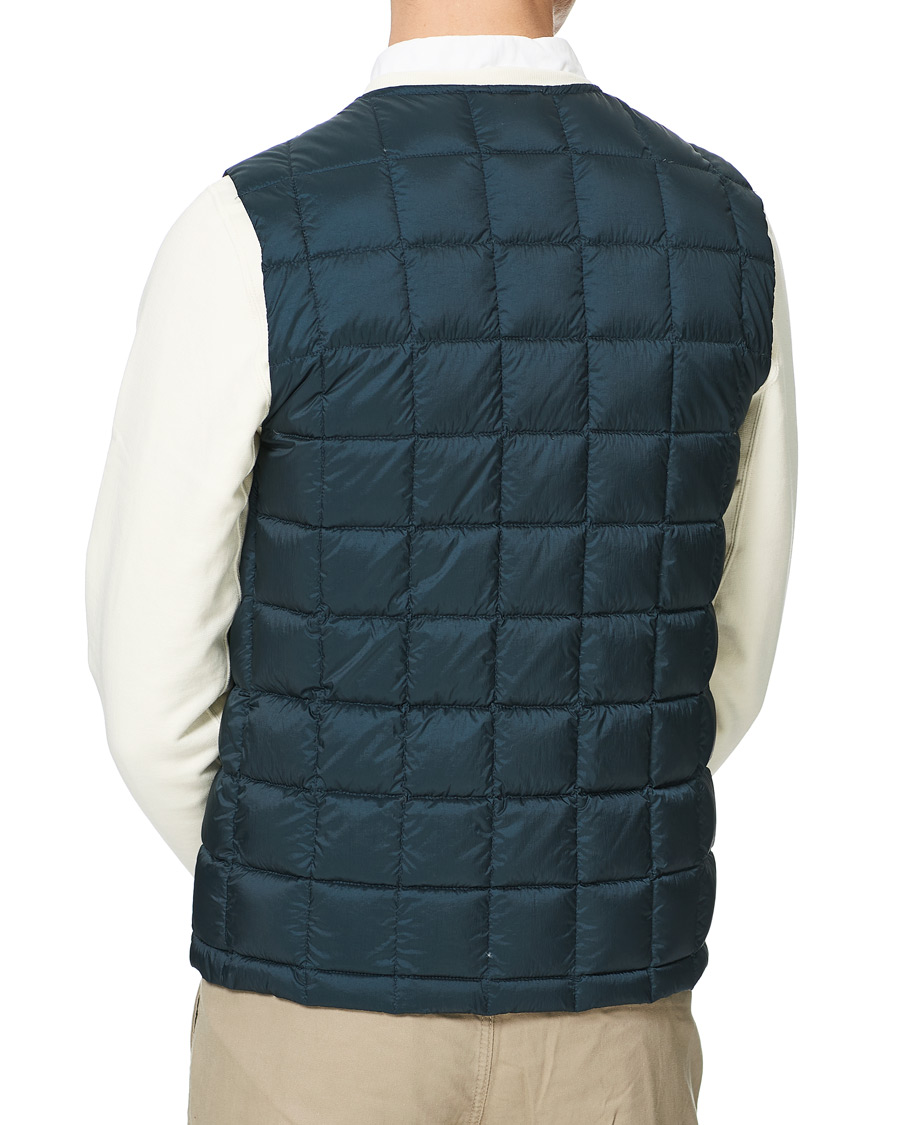 Men | Coats & Jackets | Holubar | Hudson Padded Nylon Vest Navy