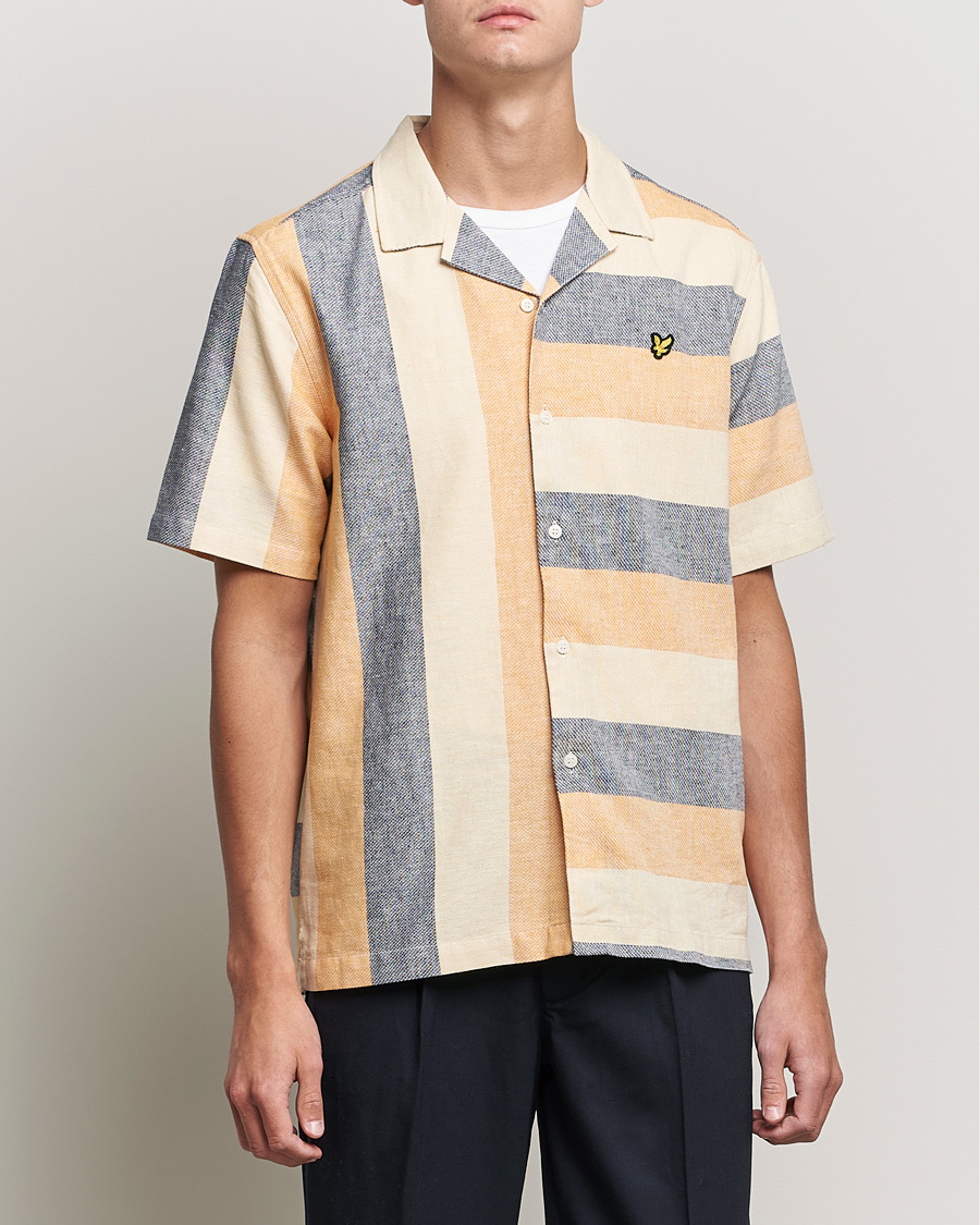 Men | Shirts | Lyle & Scott | Artisinal Resort Short Sleeve Shirt Gold Haze
