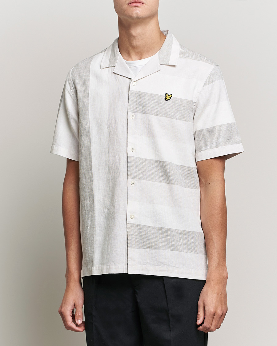 Men | Shirts | Lyle & Scott | Artisinal Resort Short Sleeve Shirt Off White