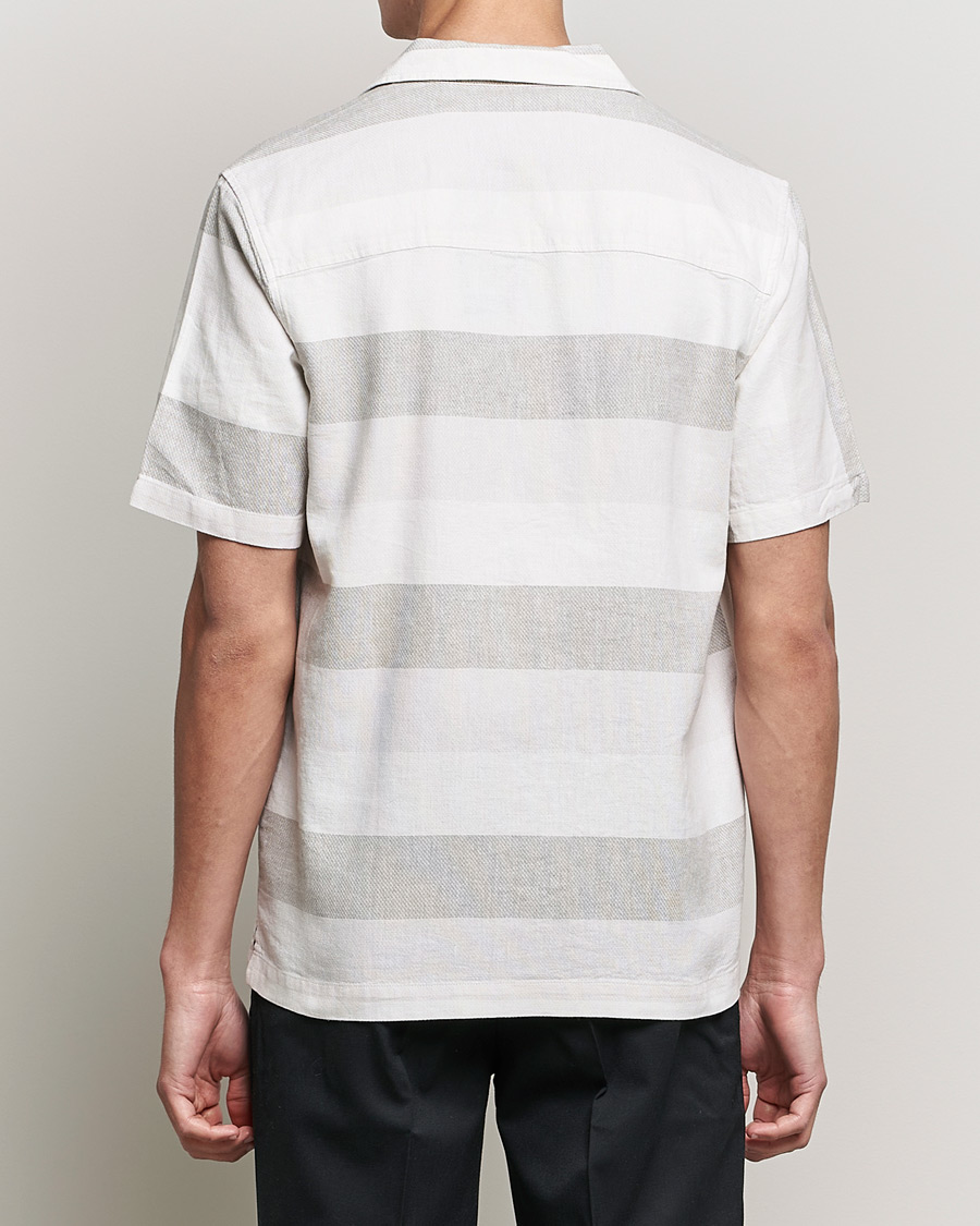 Men | Shirts | Lyle & Scott | Artisinal Resort Short Sleeve Shirt Off White
