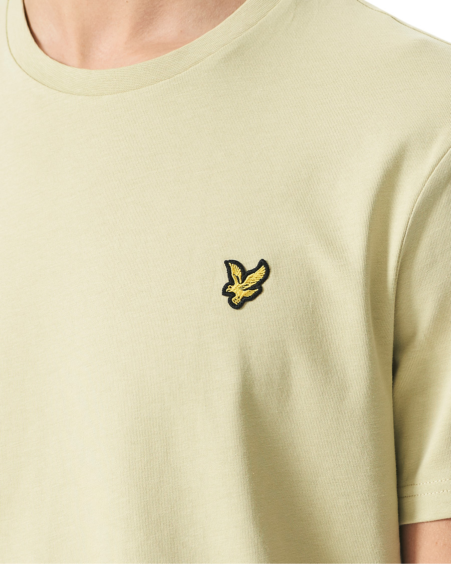 Men | T-Shirts | Lyle & Scott | Crew Neck Tee Natural Green
