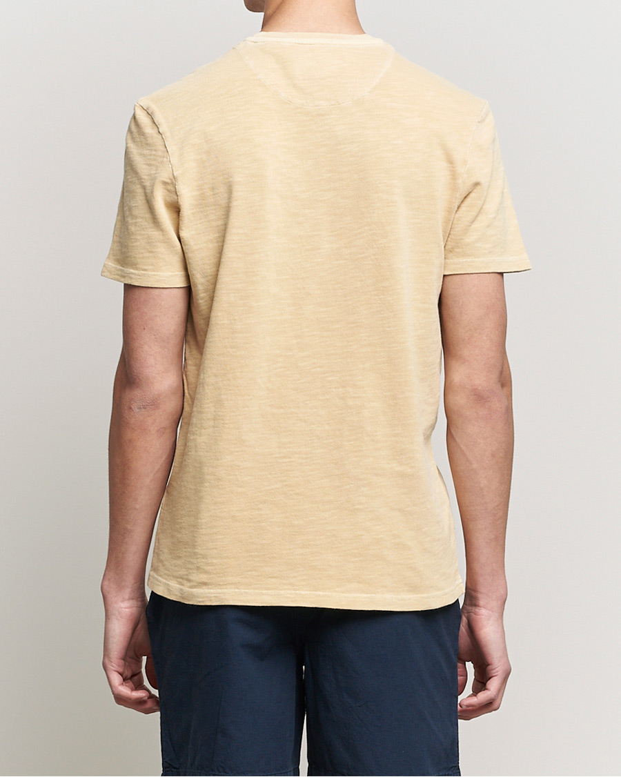 Men | T-Shirts | Lyle & Scott | Cotton Slub T-shirt Gold Haze