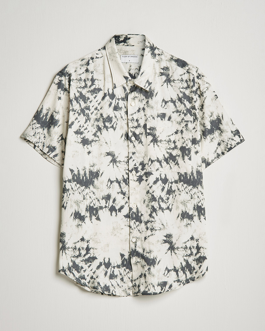 Men | Shirts | Tiger of Sweden | Didon Printed Shirt Printed