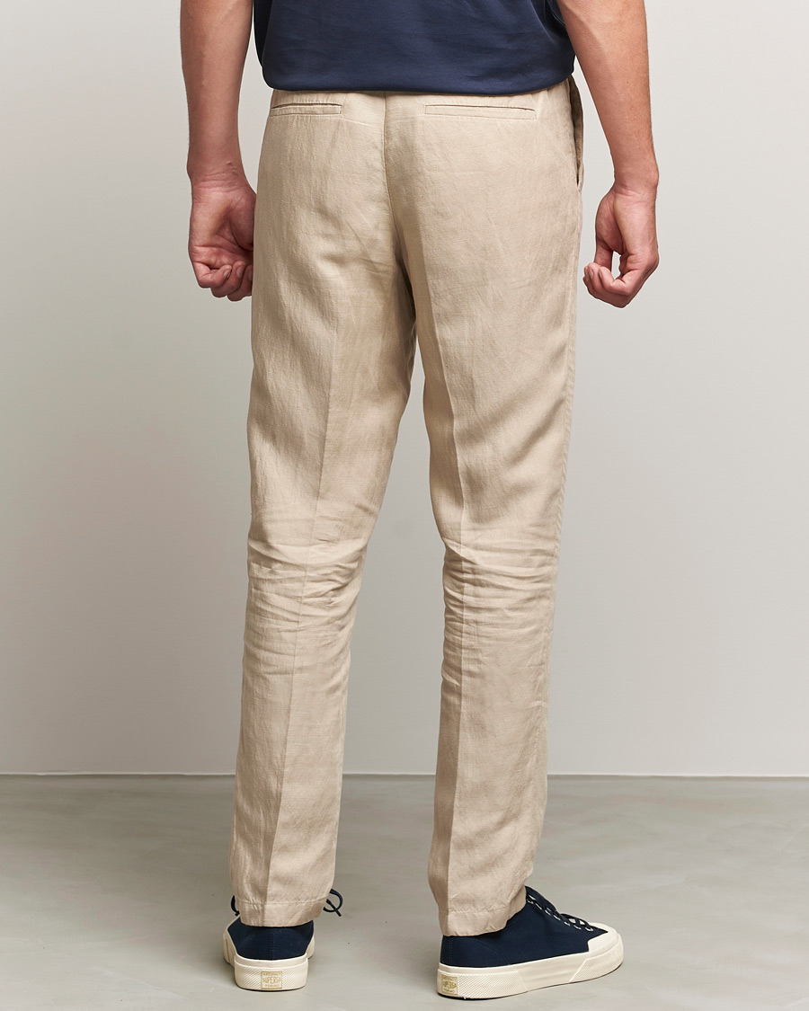 Men | Trousers | J.Lindeberg | Sasha Drape Linen Drawstring Trousers Safari Beige