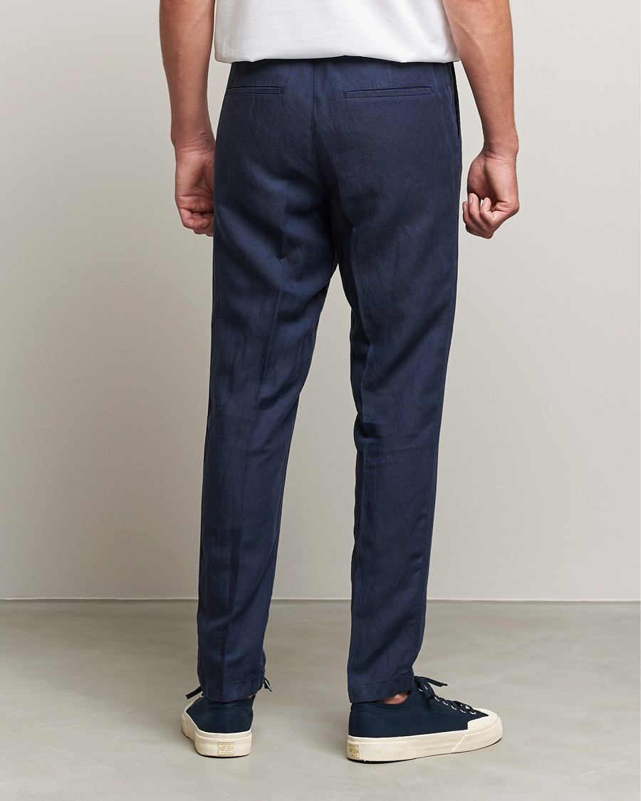 Men | Trousers | J.Lindeberg | Sasha Drape Linen Drawstring Trousers Navy