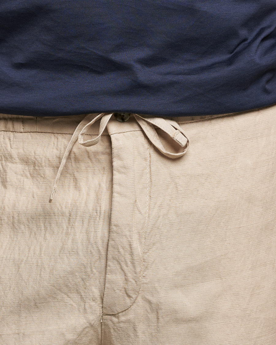 Men | Shorts | J.Lindeberg | Sasha Drape Linen Drawstring Shorts Safari Beige