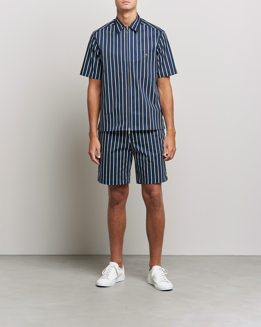 Men | Shorts | J.Lindeberg | Earl Stripe Resort Shorts Navy