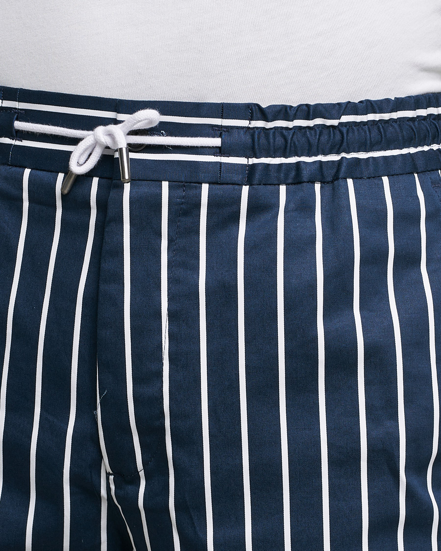 Men | Shorts | J.Lindeberg | Earl Stripe Resort Shorts Navy