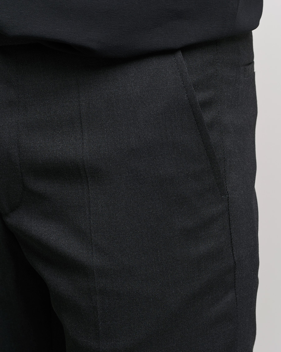 Men | Trousers | Filippa K | Terry Gabardine Cropped Turn Up Trousers Anthracite