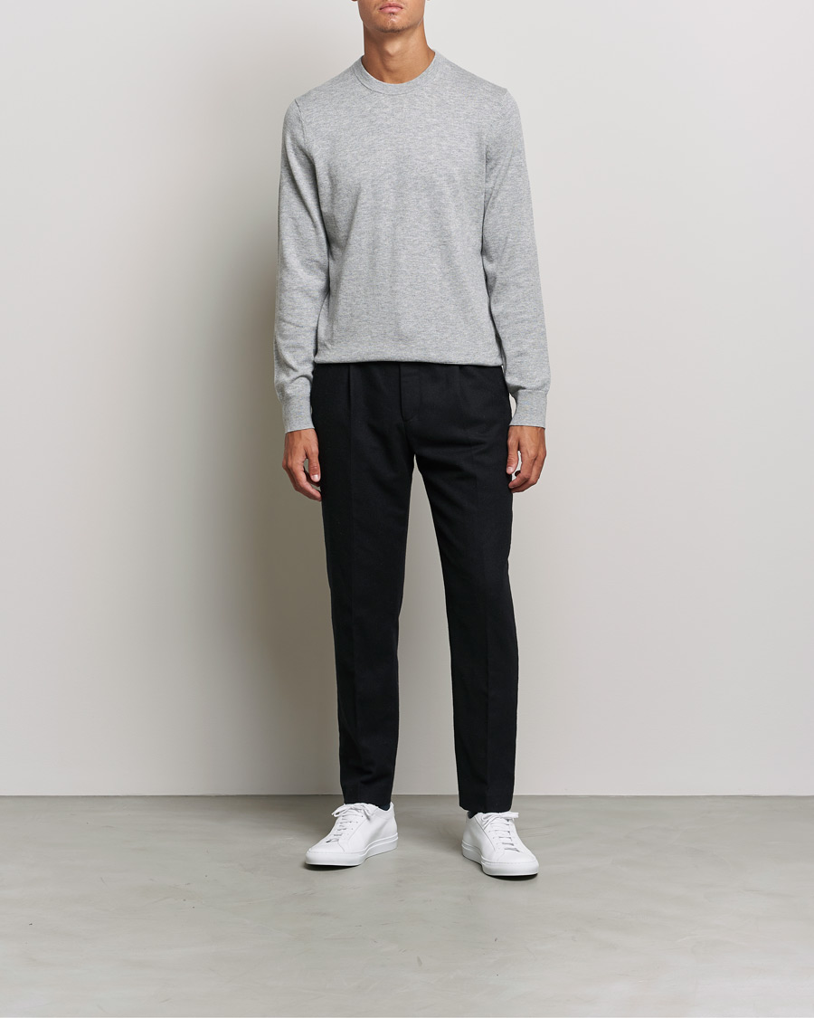 Men | Sweaters & Knitwear | Filippa K | Cotton Merino Basic Sweater Light Grey Melange