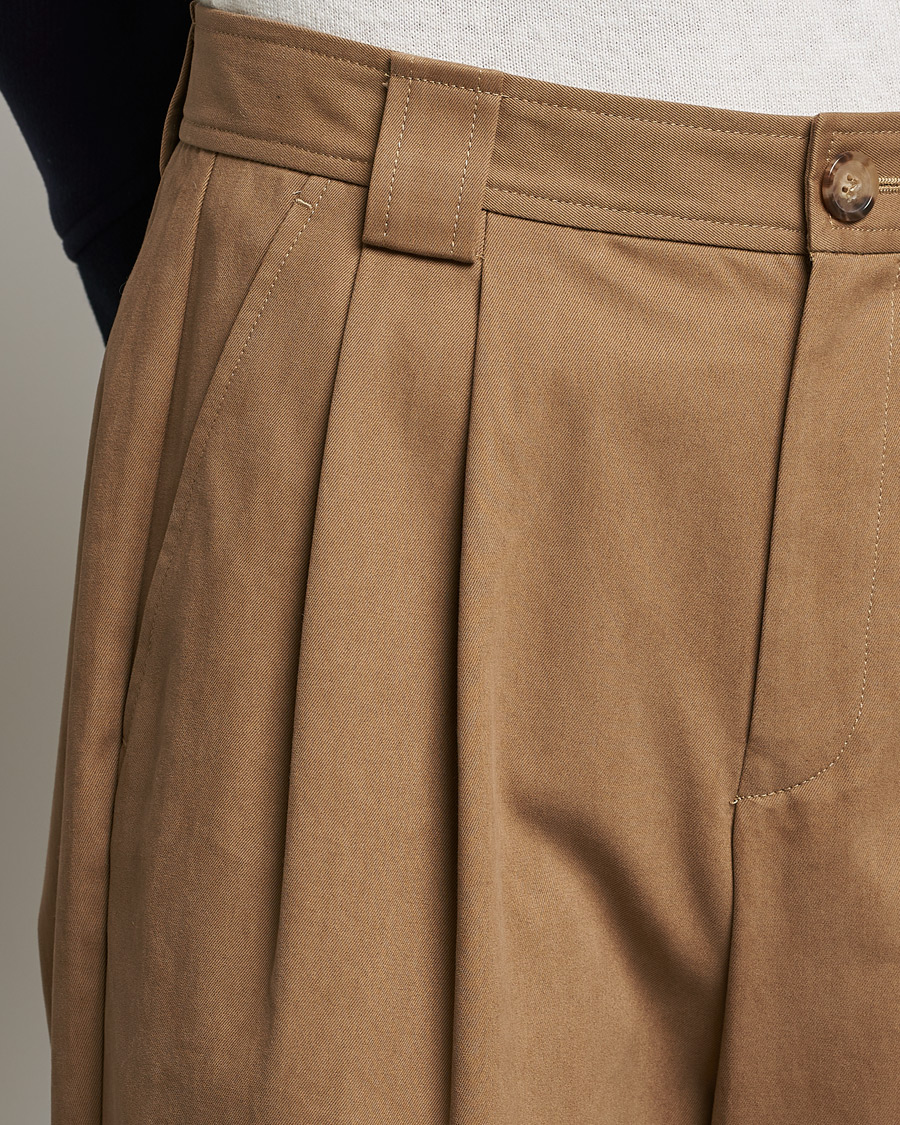 Men | Trousers | A.P.C. | Eddy Pleated Chinos Tobacco