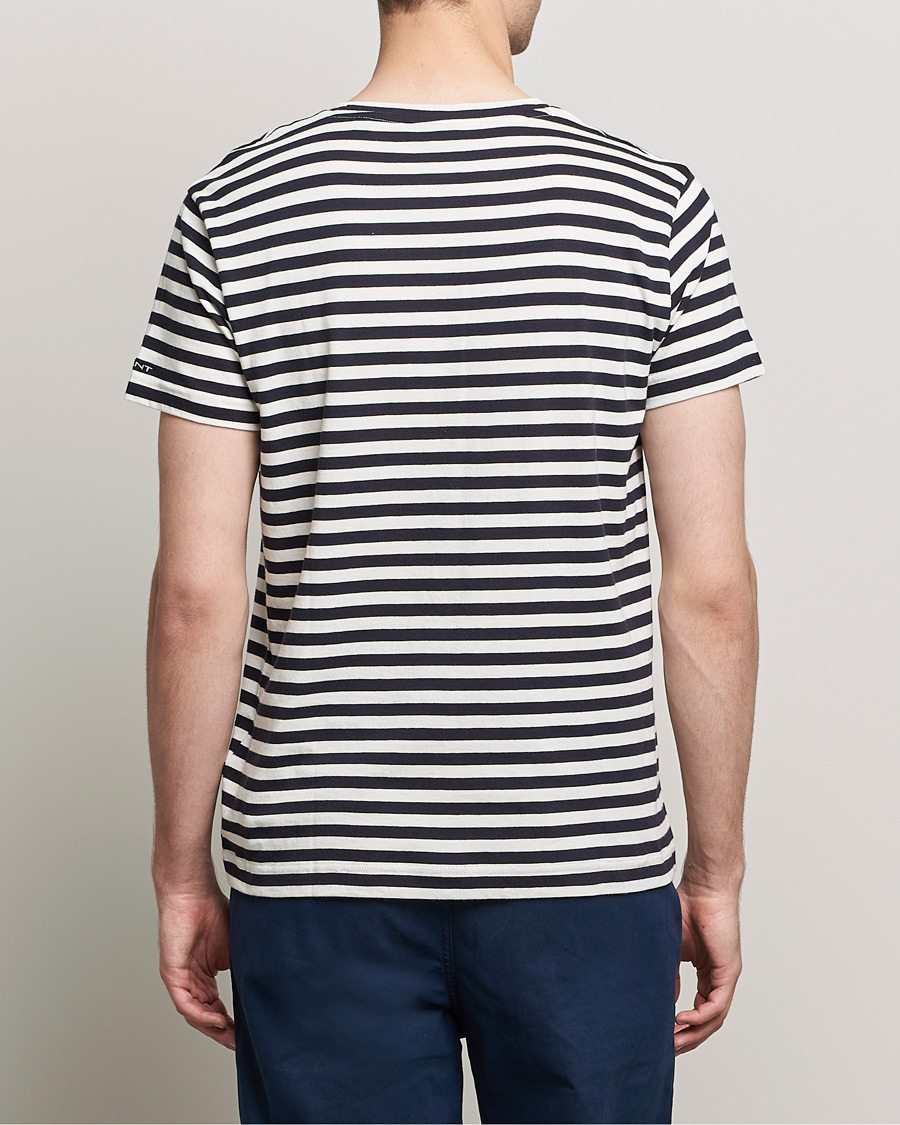 Men | T-Shirts | GANT | Striped Crew Neck Tee Evening Blue