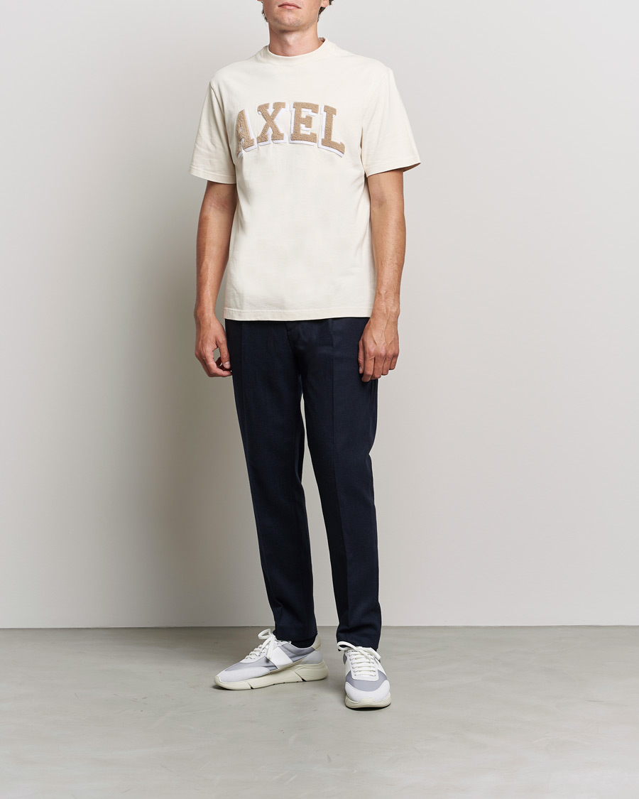 Men | T-Shirts | Axel Arigato | Arc T-Shirt Pale Beige