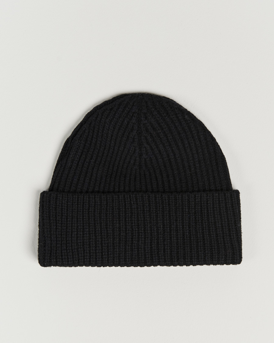 Men | Axel Arigato Varsity Beanie Black | Axel Arigato | Varsity Beanie Black