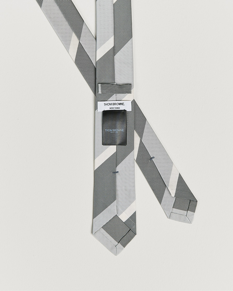Men | Thom Browne Wide Rep Stripe Tie Medium Grey | Thom Browne | Wide Rep Stripe Tie Medium Grey