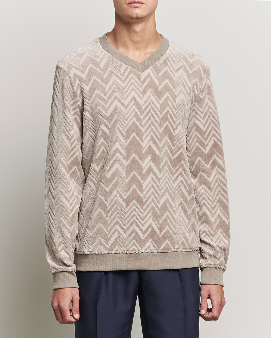 Men | Sweaters & Knitwear | Giorgio Armani | Velvet Jersey Chevron Sweater Beige