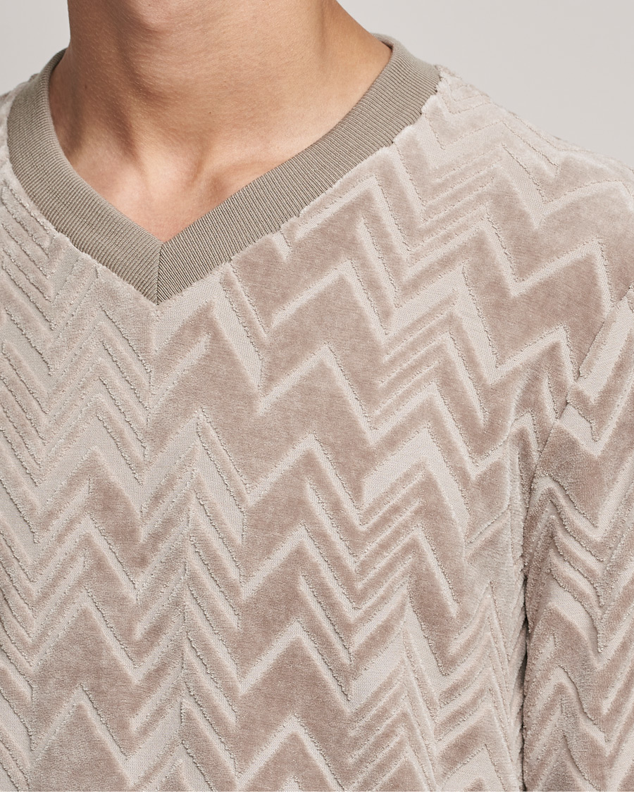 Men | Sweaters & Knitwear | Giorgio Armani | Velvet Jersey Chevron Sweater Beige