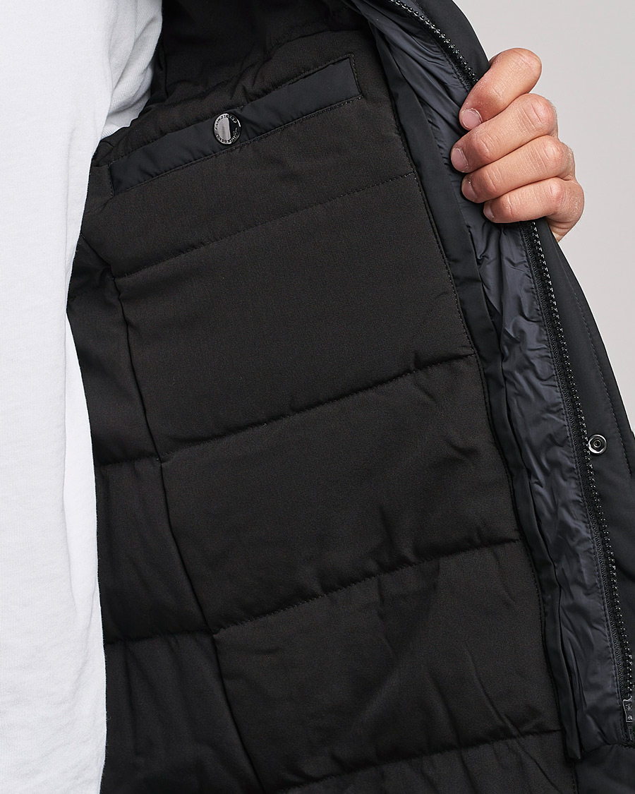 Men | Coats & Jackets | J.Lindeberg | Hollis Tech Padded Coat Black