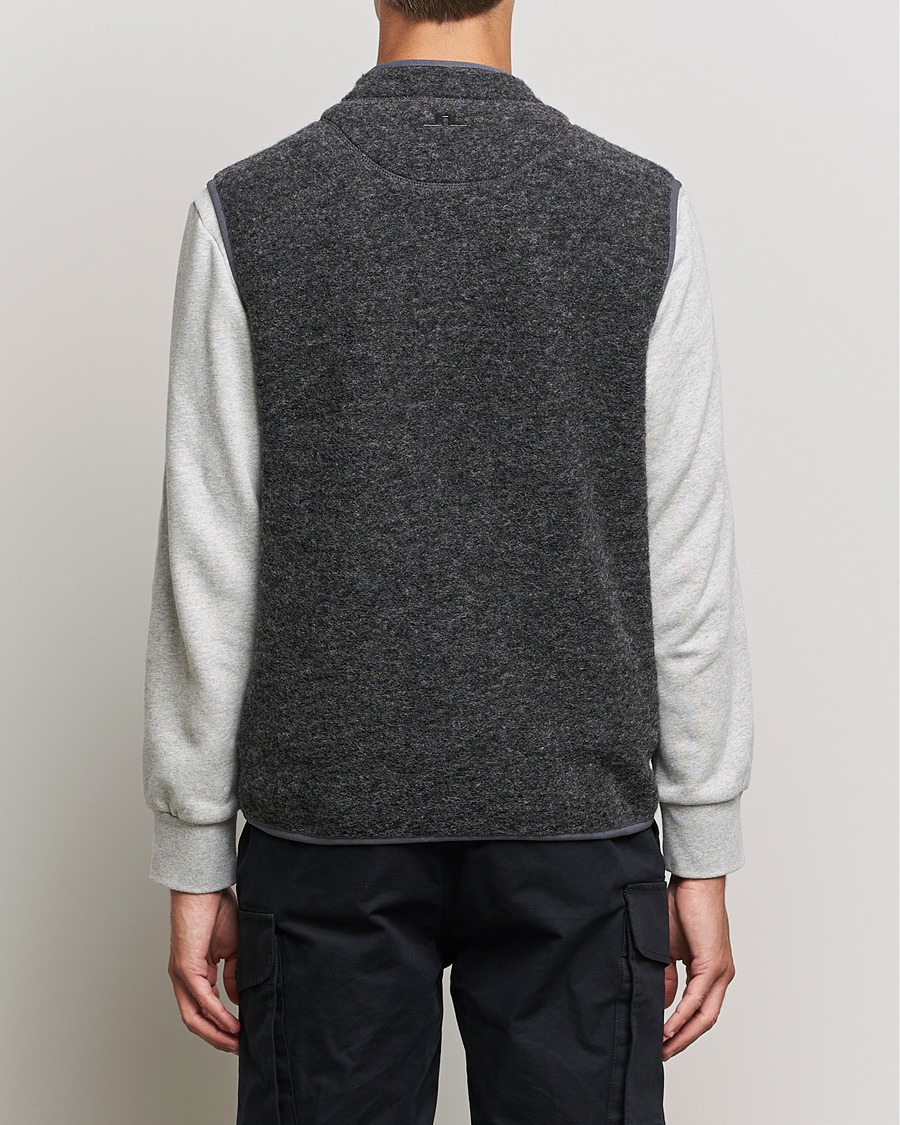 Men | Sweaters & Knitwear | J.Lindeberg | Duncan Wool Fleece Vest Grey Melange