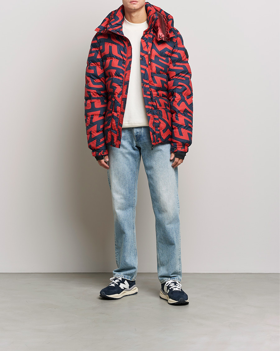Men | Coats & Jackets | J.Lindeberg | Sphere Printed Down Jacket Bridge Swirl Red