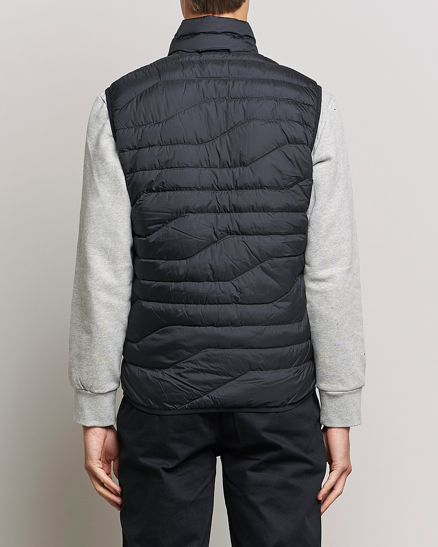 Men | Coats & Jackets | J.Lindeberg | Cliff Light Down Vest Black
