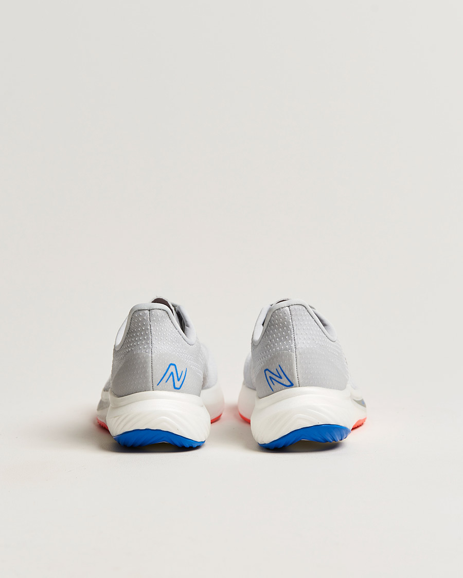 Men | New Balance Running FuelCell Rebel v3 Light Aluminium | New Balance Running | FuelCell Rebel v3 Light Aluminium