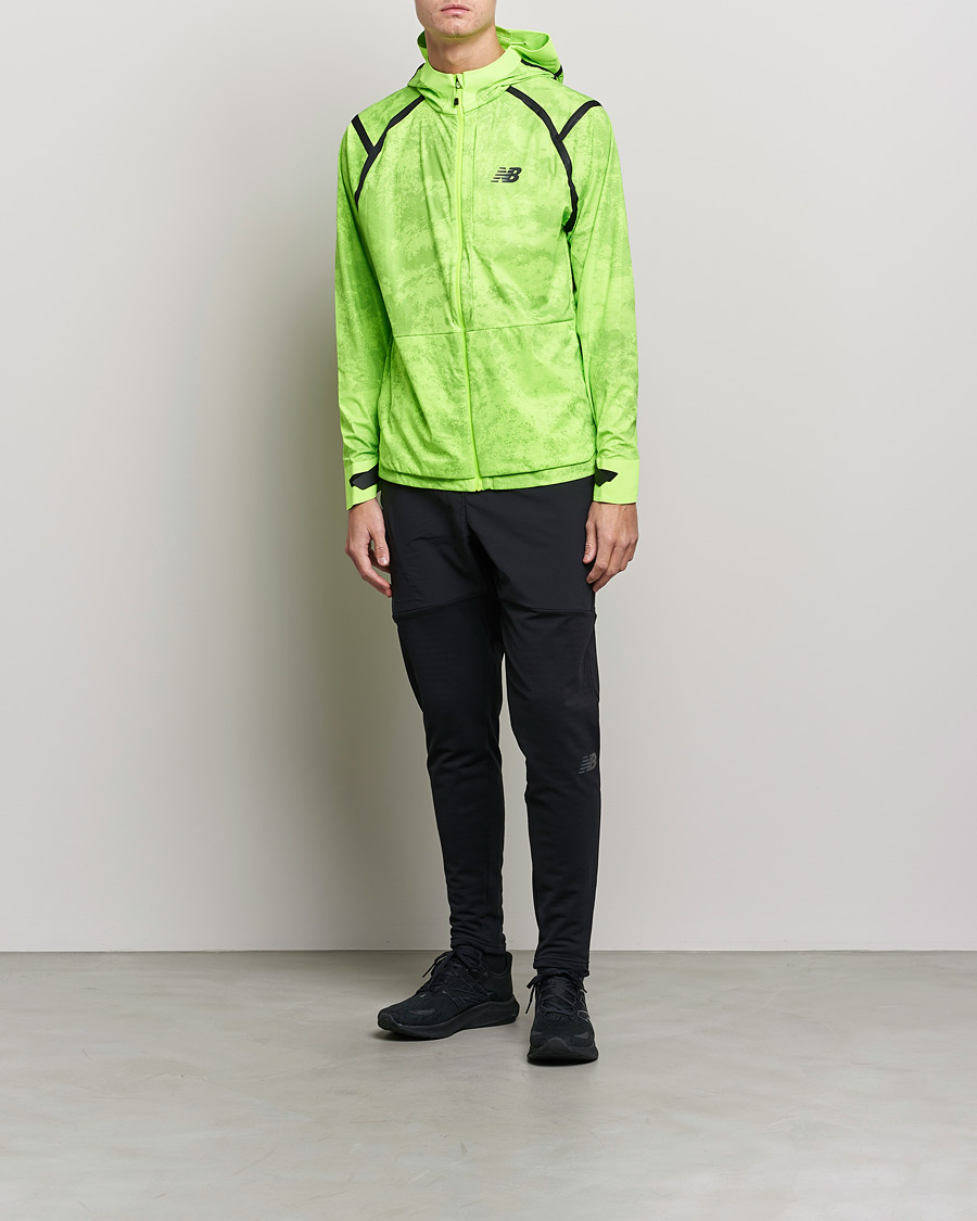 Men | Coats & Jackets | New Balance Running | All-Terrain Waterproof Jacket Pixel Green