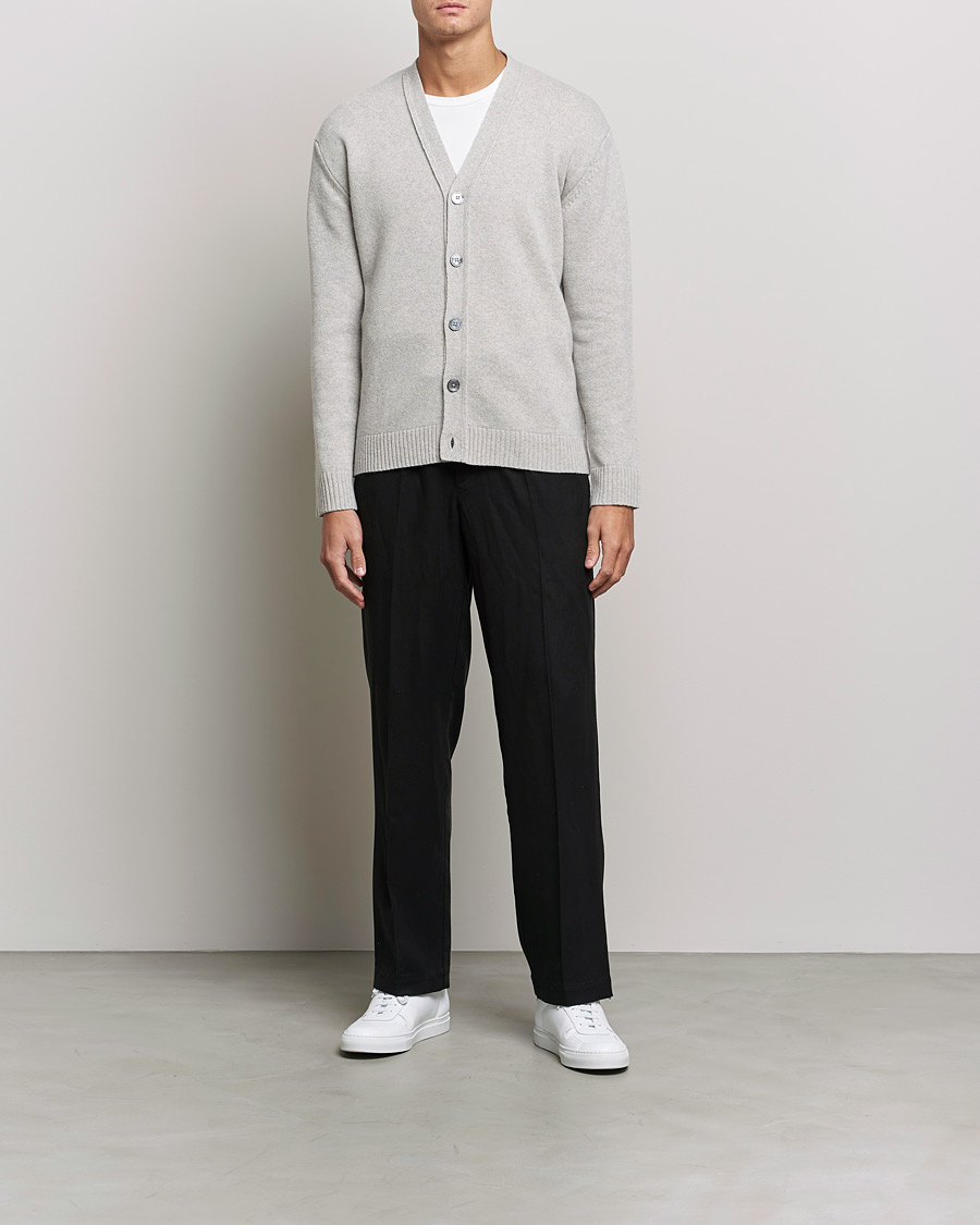 Men | Sweaters & Knitwear | NN07 | Bjorn Lambswool Cardigan Light Grey Melange